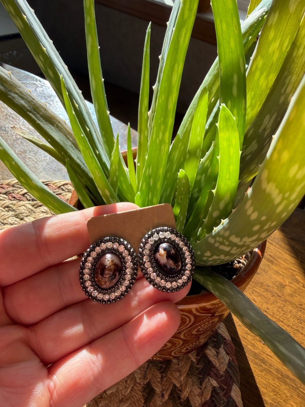 Cool oval crystal earrings pierced sparkle